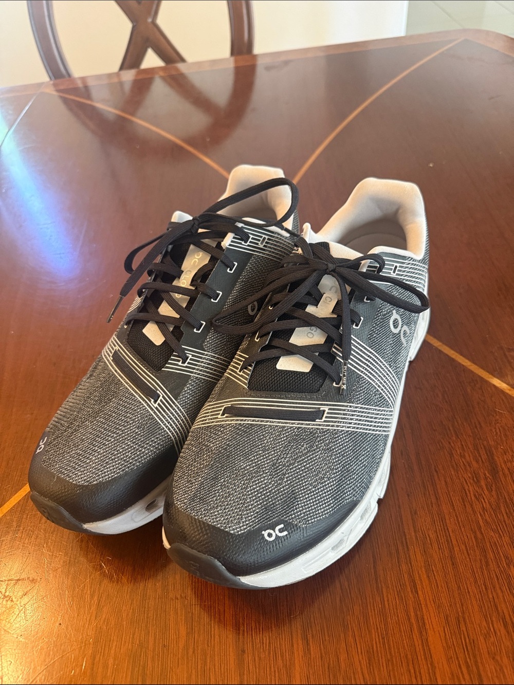 On Running Men’s Athletic Shoes - Black and Gray Cloudtec Size 13